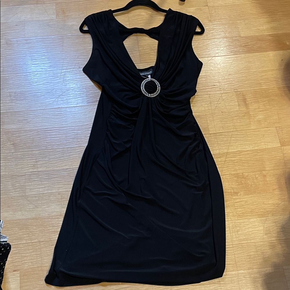 💜Frank Lyman Design Black Dress with Silver Detail